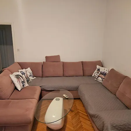 아파트 Apartmani Storic 보디체