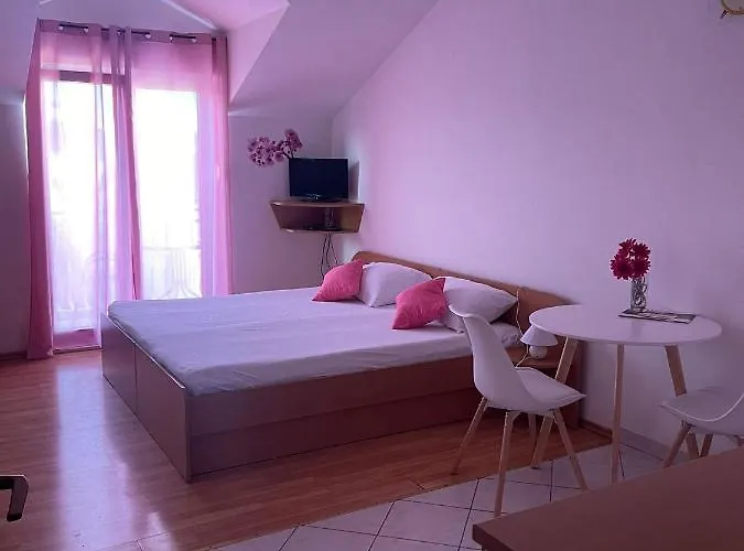 Apartmani Storić Vodice